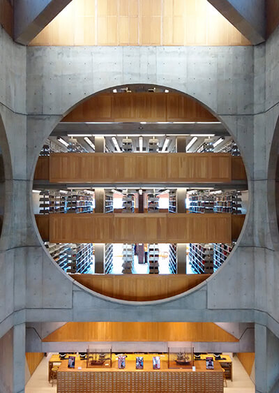 Central atrium Library in New Hampshire, United States