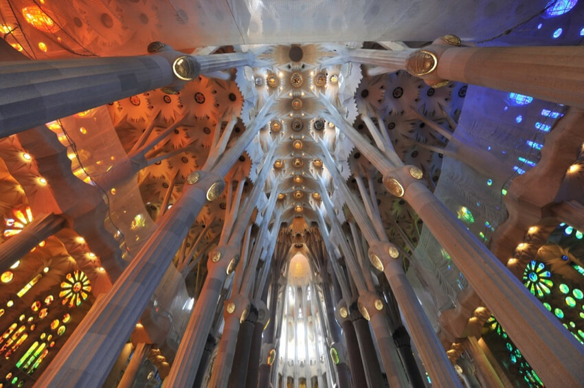 Sagrada Familia cathedral in Madrid, by Antoni Gaudi