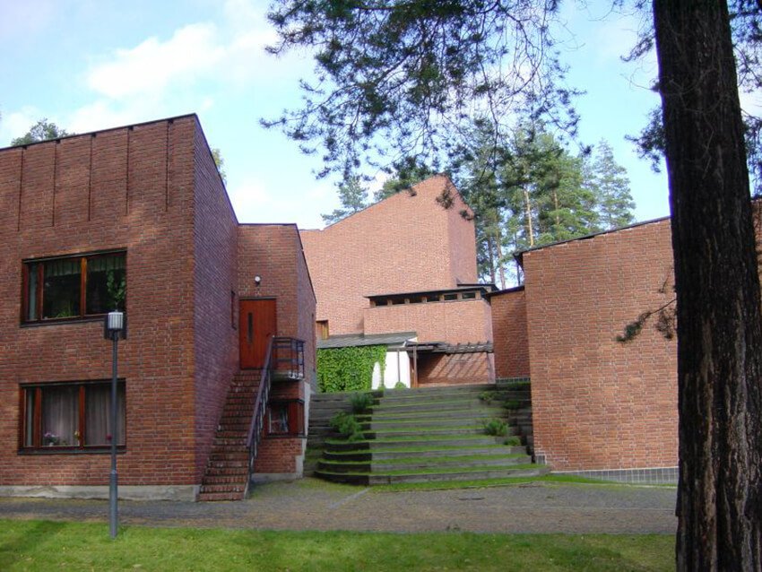 Säynätsalo Town Hall by Alvar Aalto